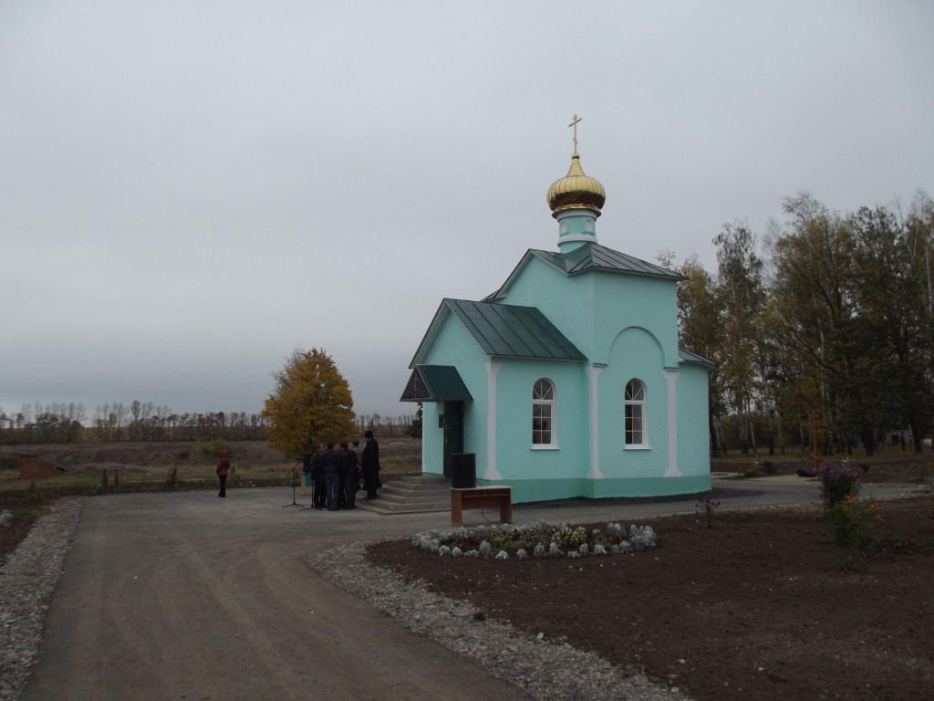 Скоро начало. Храм, еще без колокольни.